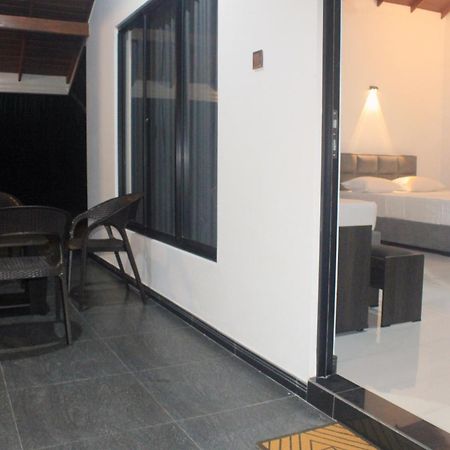 Sigiriya Sun Shine Villa Bagian luar foto