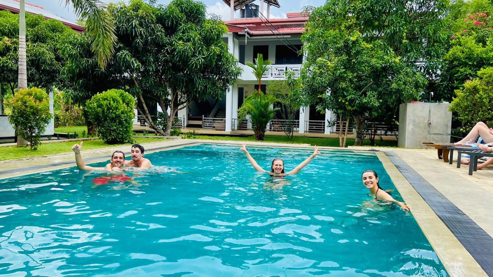 Sigiriya Sun Shine Villa Bagian luar foto