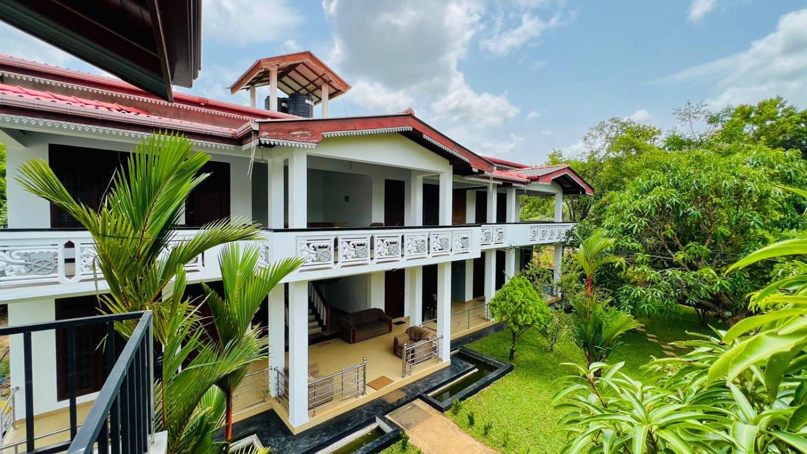 Sigiriya Sun Shine Villa Bagian luar foto
