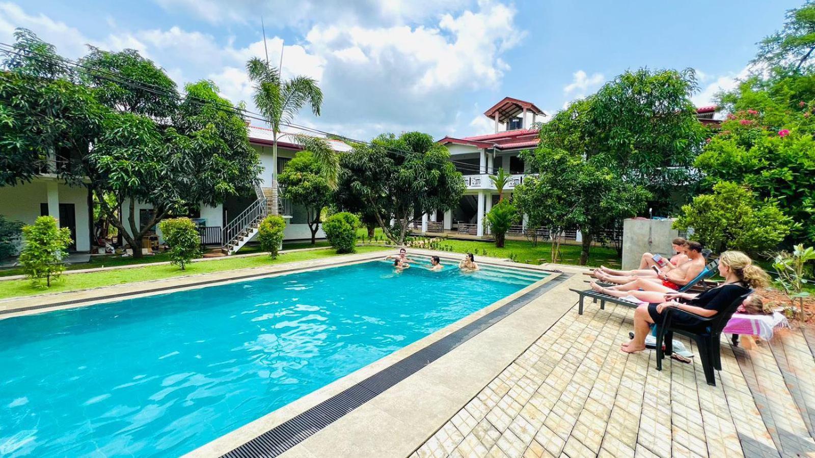 Sigiriya Sun Shine Villa Bagian luar foto